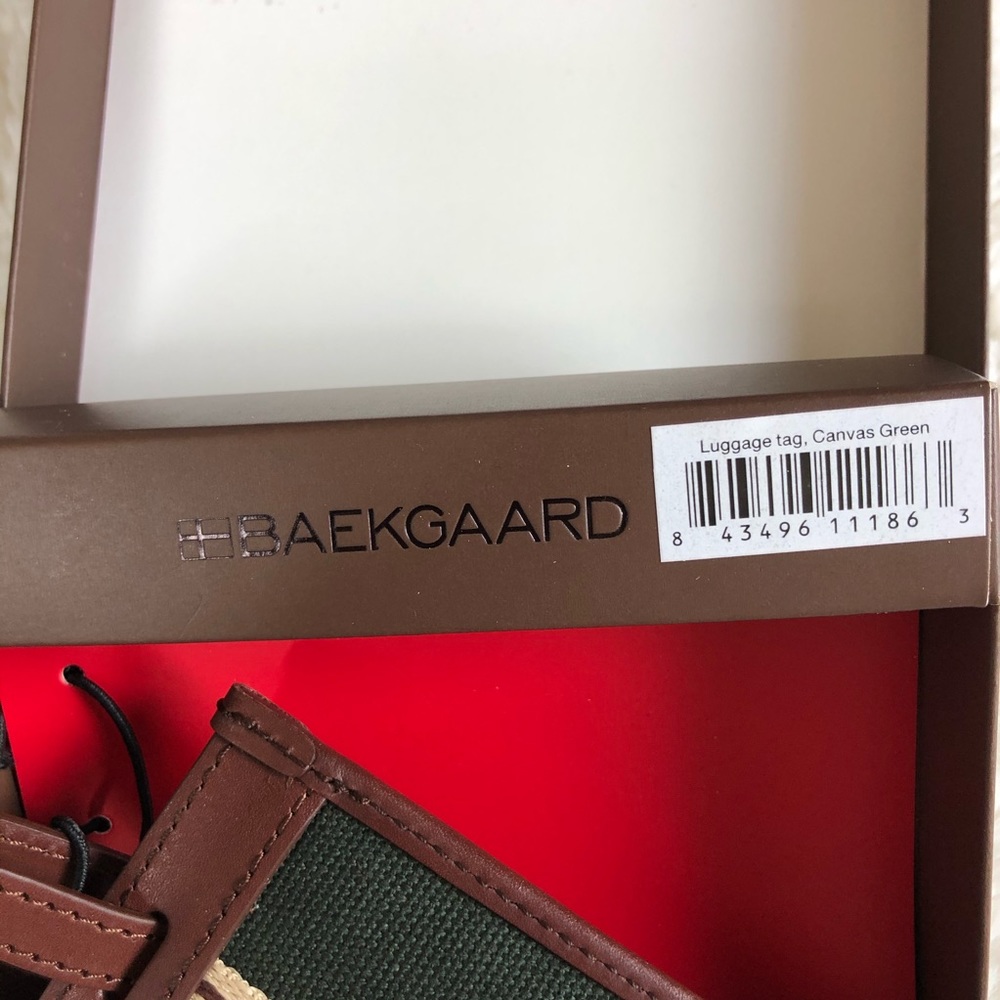 Baekgaard Luggage Tag - Picture 2 of 5